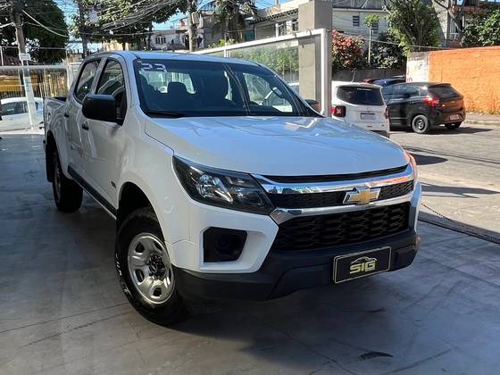 CHEVROLET S10 2.8 16V TURBO DIESEL LS CD 4X4 MANUAL CHEVROLET S10 2.8 16V TURBO DIESEL LS CD 4X4 MANUAL